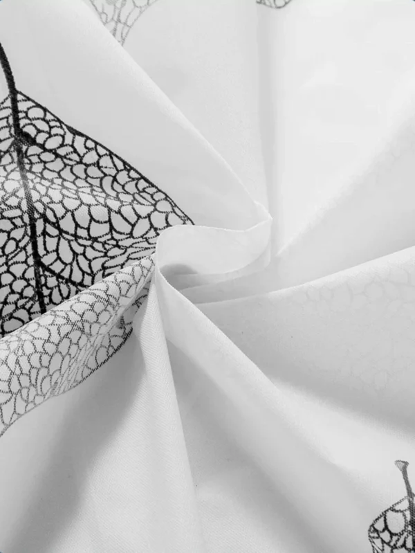 Black Leaf PE Waterproof Shower Curtain – Mildew-Proof Bathroom Partition
